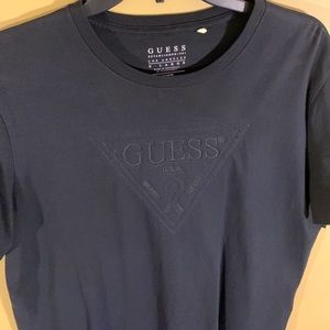 Guess t-shirt